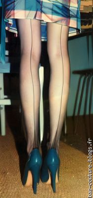 1 - Bas coutures sur hauts talons.